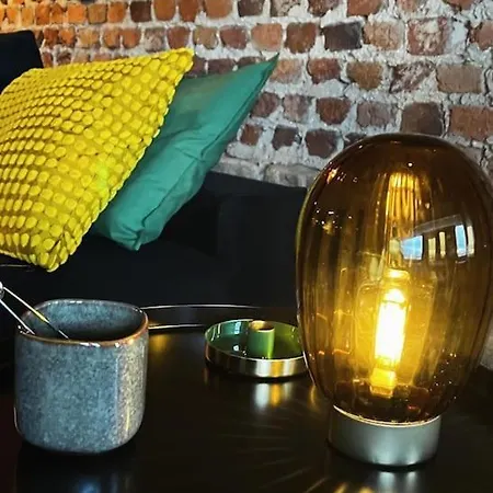 Sept Fontaines * Jacuzzi & Sauna アパート *