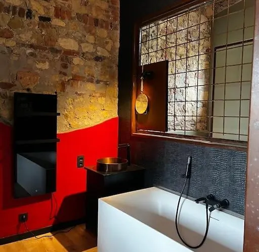 Sept Fontaines * Jacuzzi & Sauna Διαμέρισμα Hannut