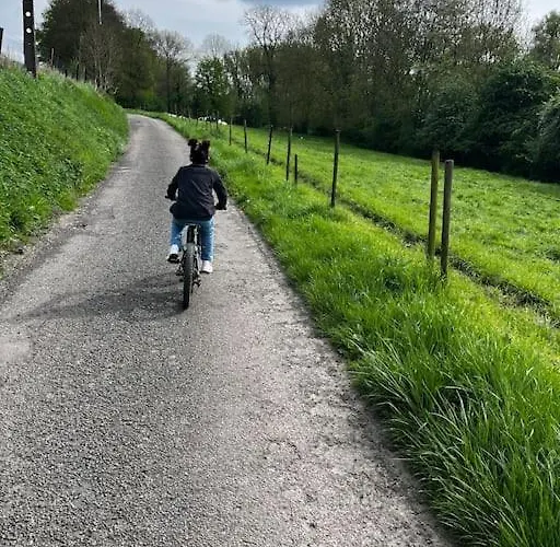 Sept Fontaines * Jacuzzi & Sauna Hannut