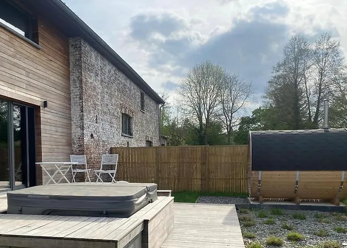 Sept Fontaines * Jacuzzi & Sauna Hannut